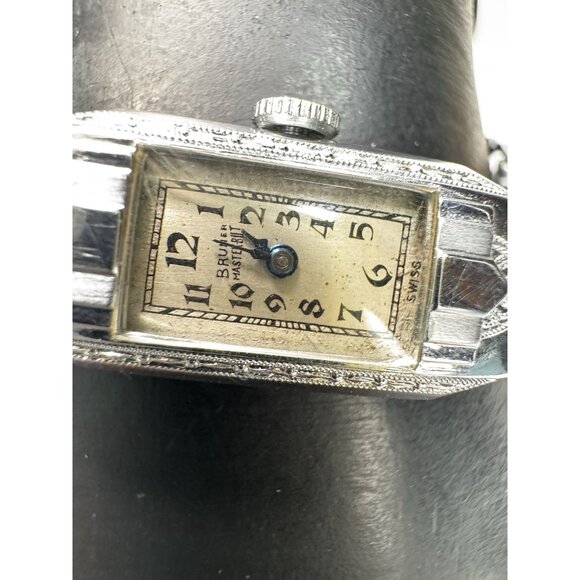 Antique 1930s Bruner Masterbilt Art Deco Swiss Ladies Watch Silver Tone Runs - Picture 11 of 11